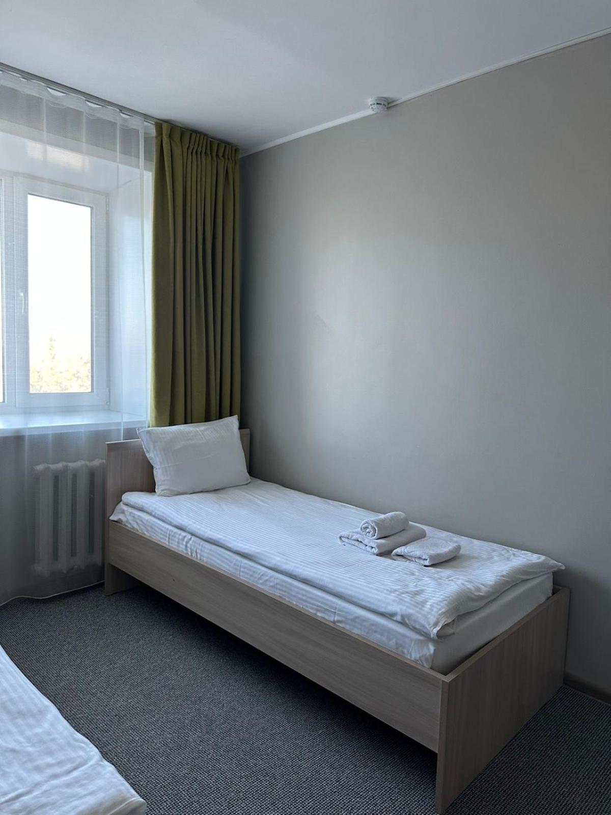 Гостиница Kokshe Inn Kokshetau Ngoại thất bức ảnh