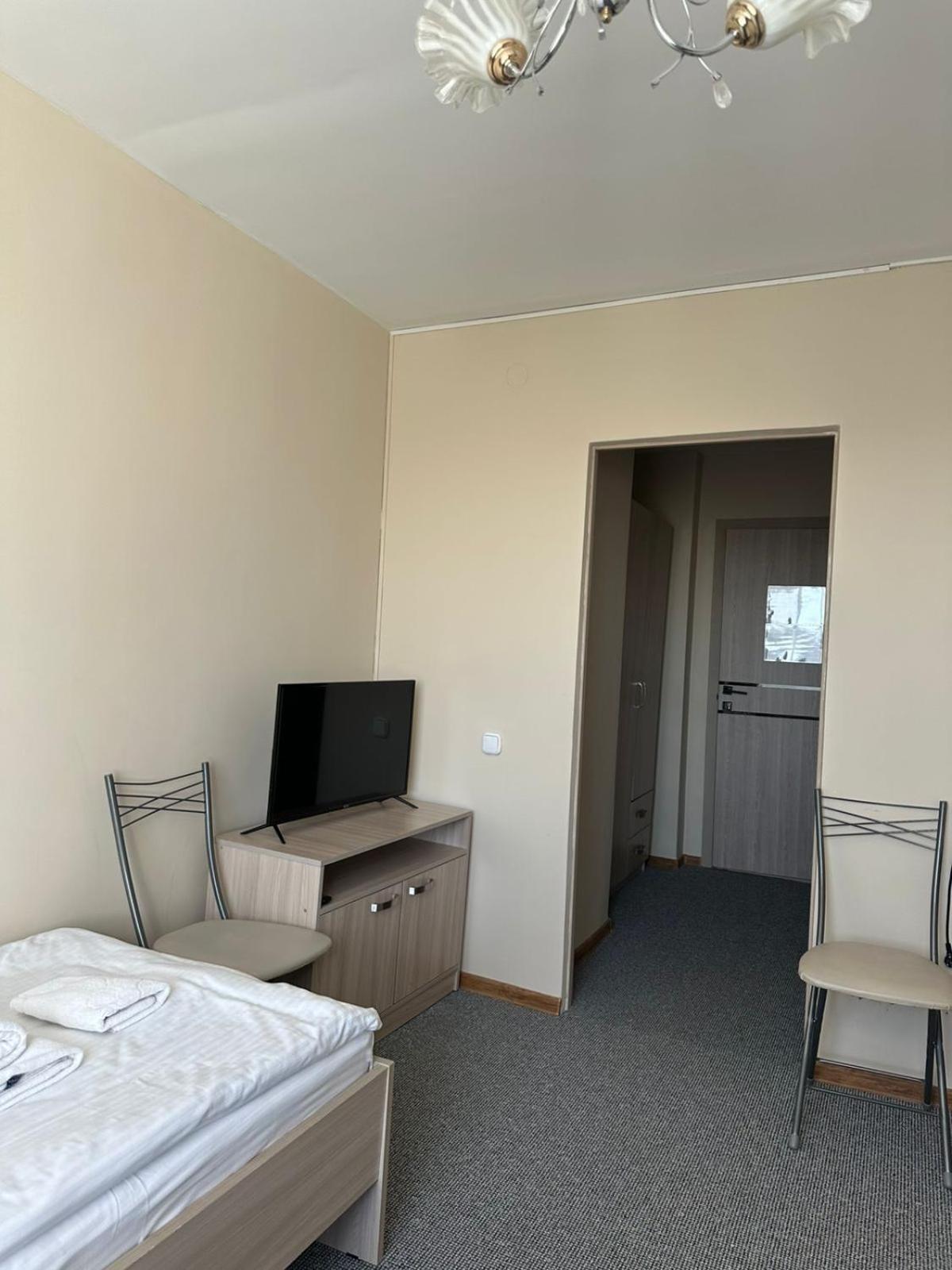 Гостиница Kokshe Inn Kokshetau Ngoại thất bức ảnh
